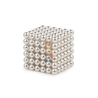 Forceberg Cube - куб из магнитных шариков 7 мм, стальной, 216 элементов - Forceberg Cube - куб из магнитных шариков 6 мм, жемчужный, 216 элементов